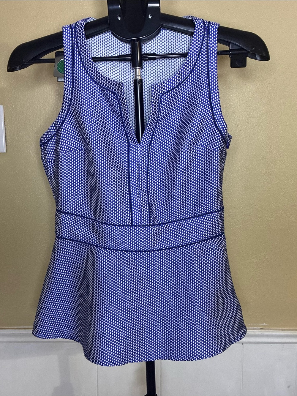 Banana Republic Blue and White Sleeveless Peplum Top